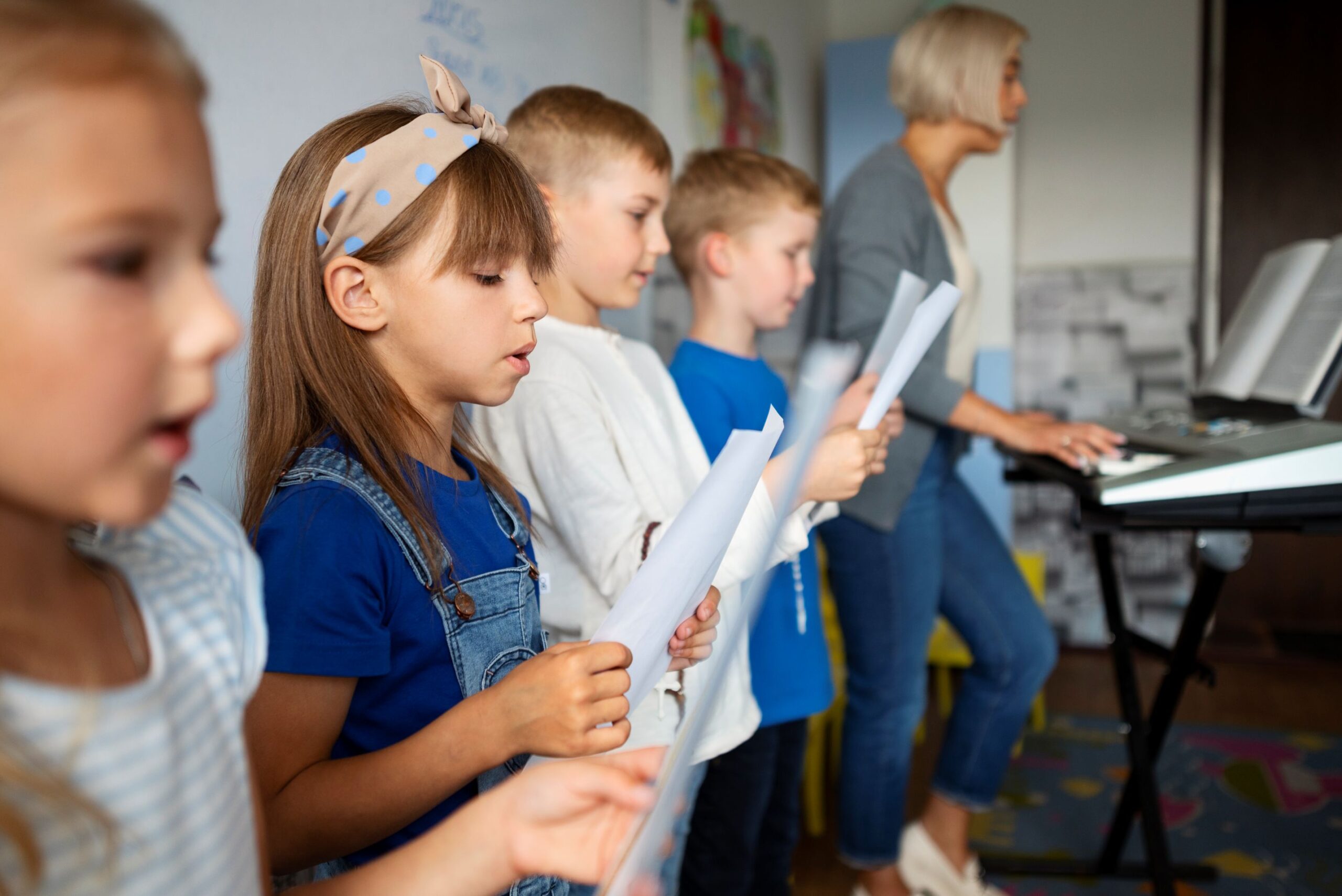 side-view-kids-singing-together-sunday-school.klein_